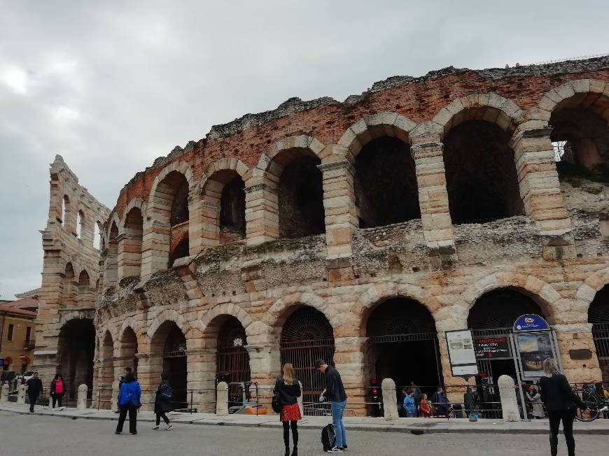 Lugar Verona Arena