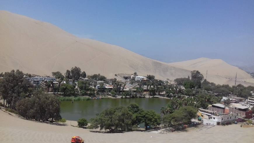 Lugar Huacachina Ica