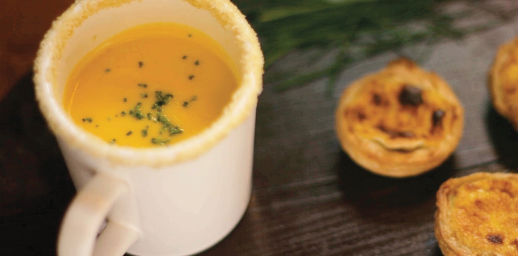 Social Creme Frio de Cenoura com Cebolinho e Avelã