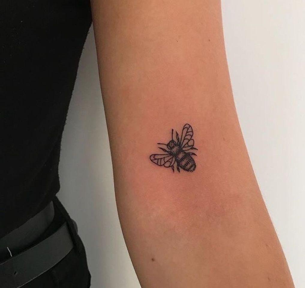 Fashion Tattoo bee 🐝 