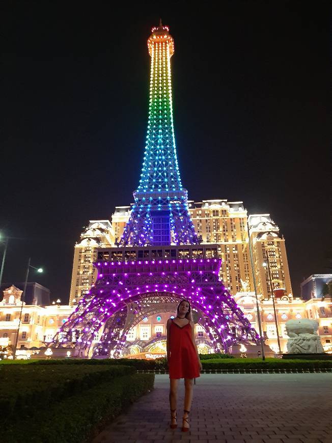 Place EIFFEL TOWER. AT THE PARISIAN MACAO