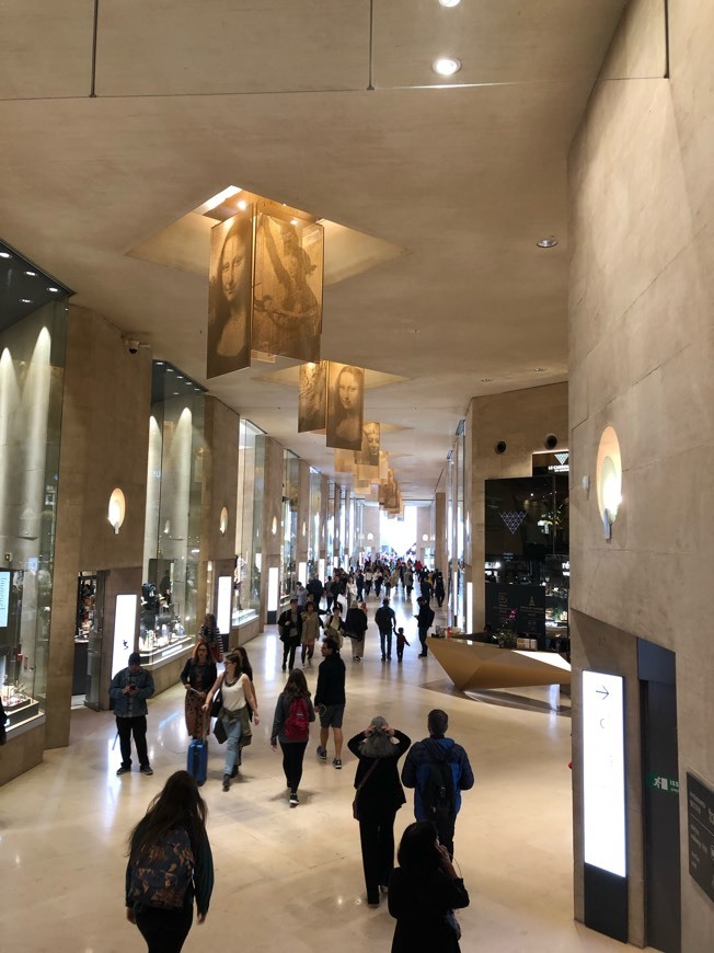 Lugar Carrousel du Louvre