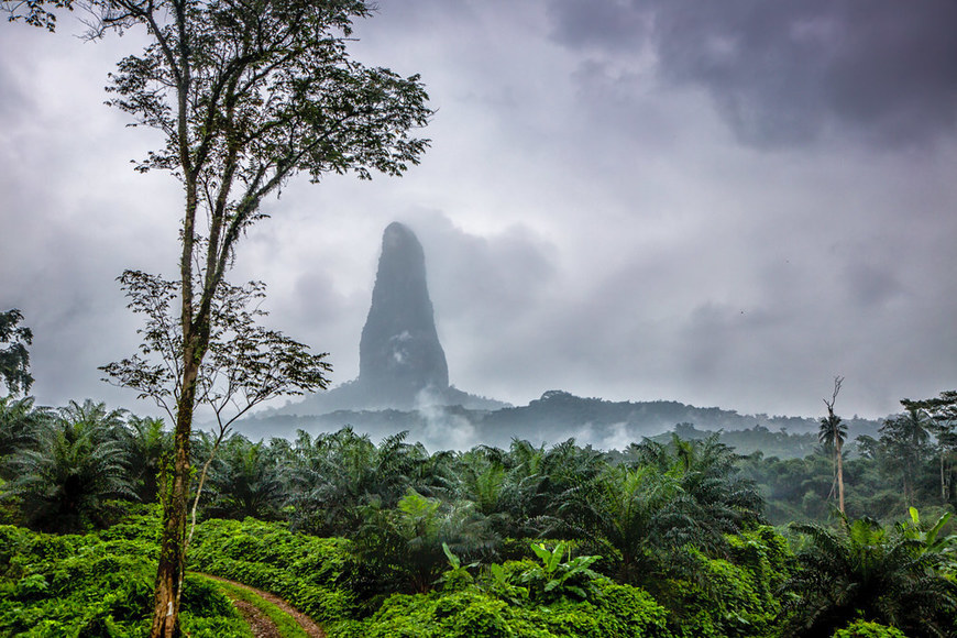 Lugar Pico de São Tomé