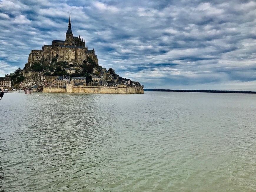 Lugar Le Mont-Saint-Michel