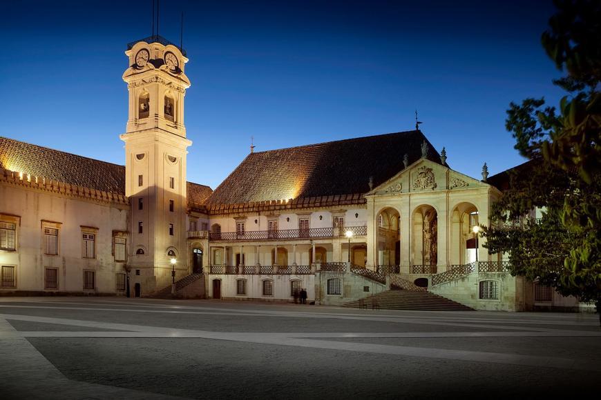 Place Torre da Universidade de Coimbra