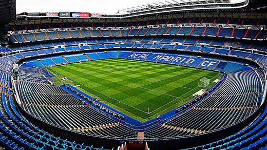 Santiago Bernabéu Tour - Real Madrid CF