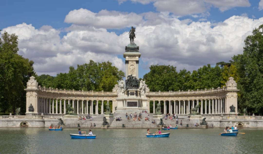 Place El Retiro Madrid