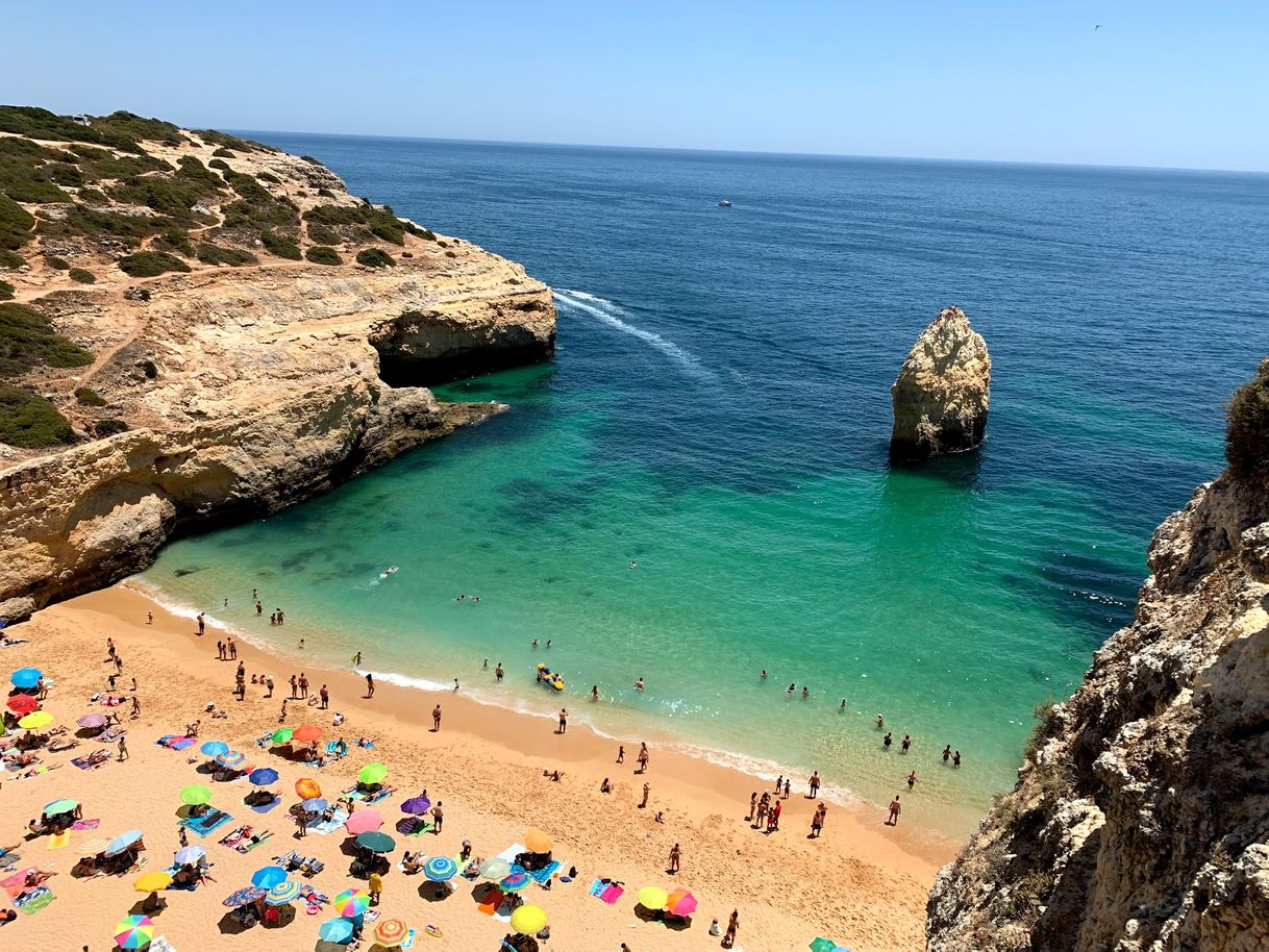 Place Praia do Carvalho