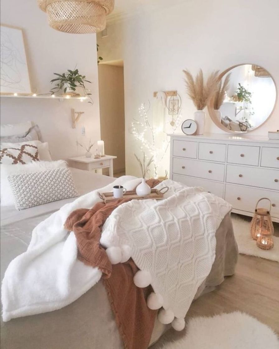 Fashion { bedroom decor }