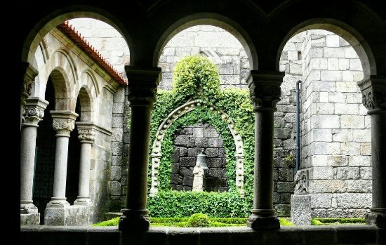 Lugar Museu Alberto Sampaio. Guimarães, Portugal