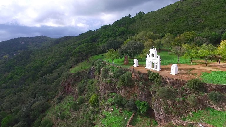 Place La Peña de Arias Montano