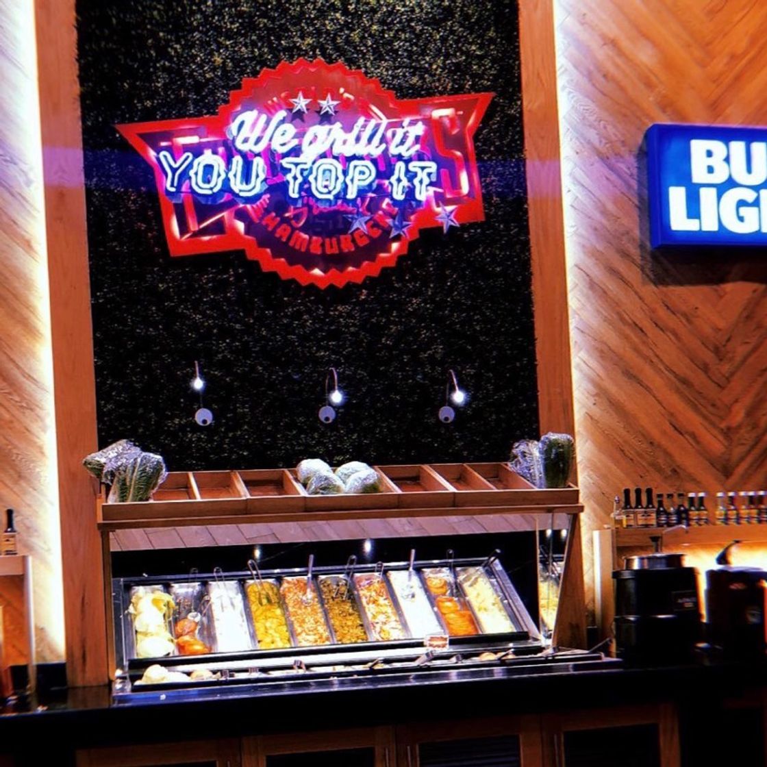 Restaurantes Fuddruckers Altabrisa