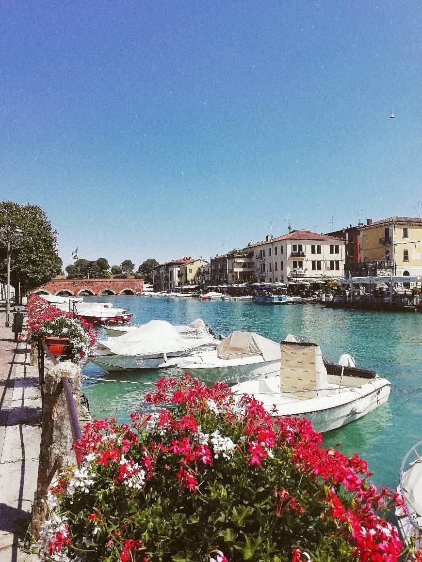 Places Canale di mezzo