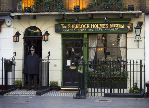 Sherlock Holmes home