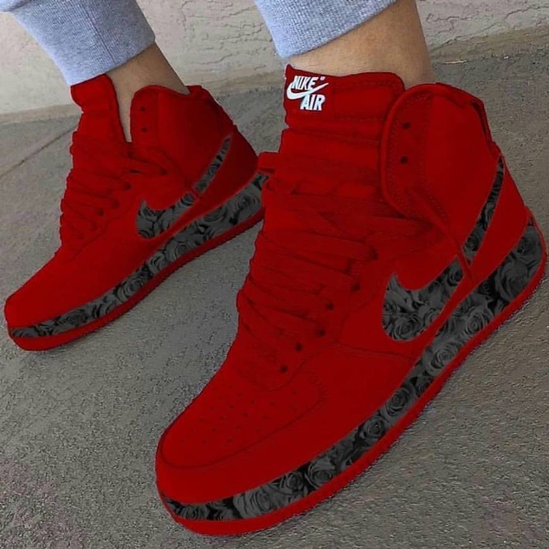 Social But da nike