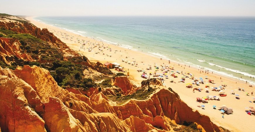 Place Praia da Galé - Fontainhas