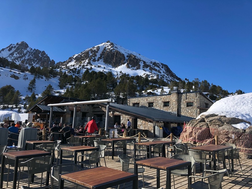 Place Restaurant Refugi del Llac dels Pessons - Grandvalira