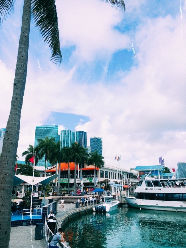 Restaurants Bayside Marketplace