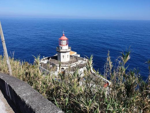 Farol do Arnel