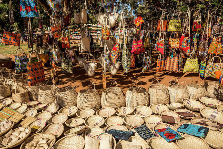 Place FEIMA - Feira de Artesanato, Flores e Gastronomia de Maputo