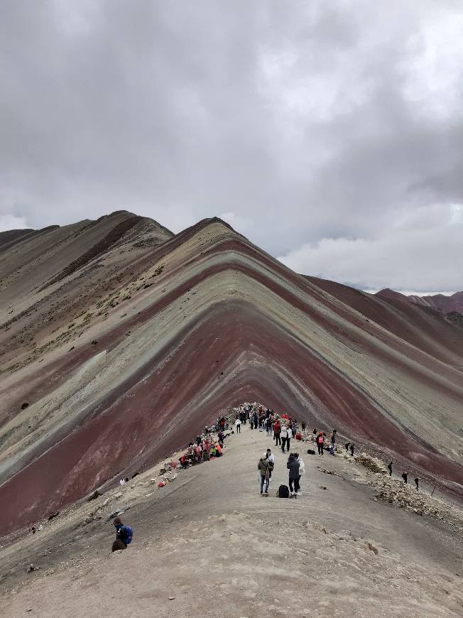 Lugar Montaña de los 7 colores