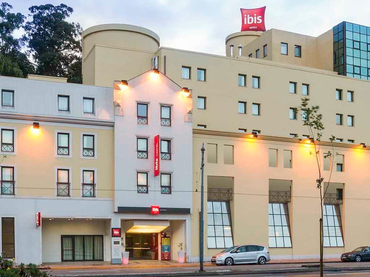 Places ibis Lins