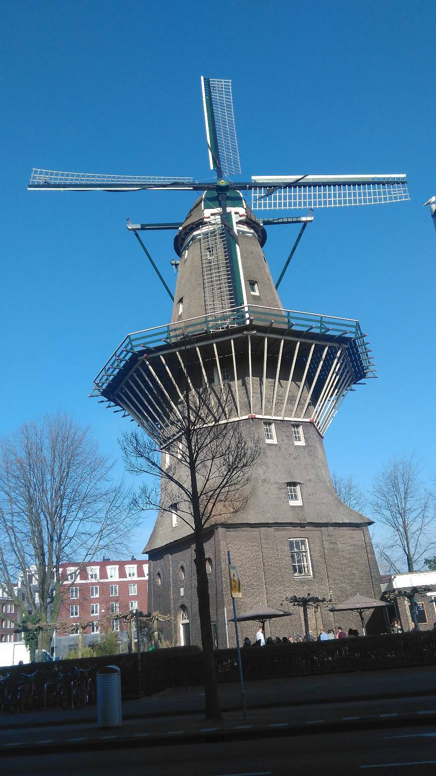 Place Ámsterdam
