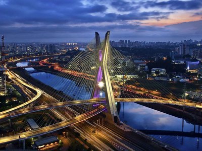 Lugar Guarulhos