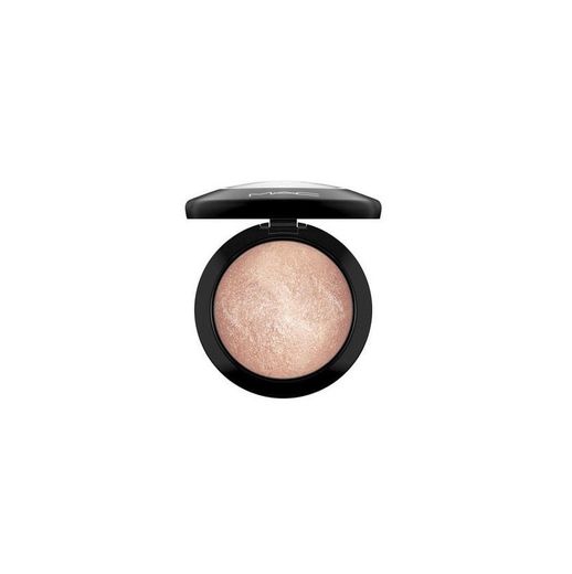 MAC Mineralize Skinfinish Highlighter