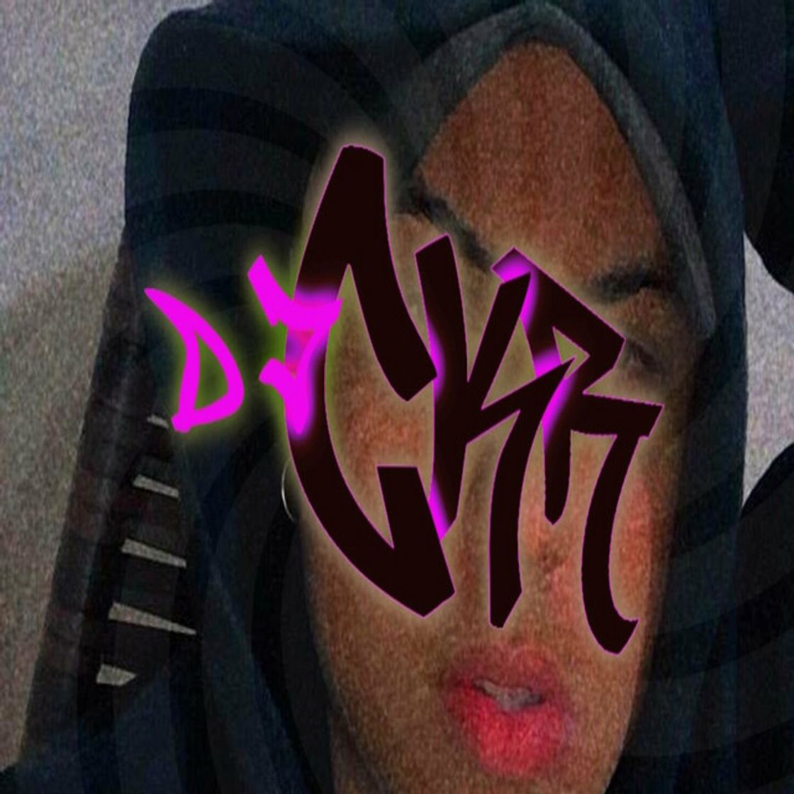 Music ELA SUBIU DESCEU