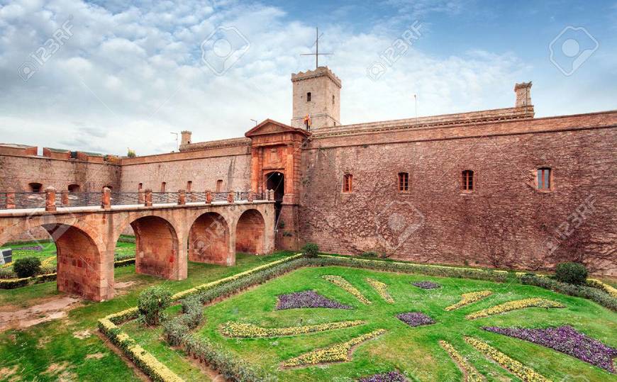 Place Castillo de Montjuïc