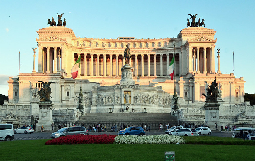 Lugar Monumento a Víctor Manuel II