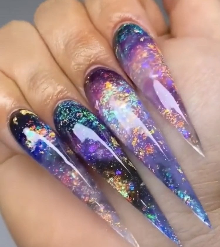 Social Long stilettos nails