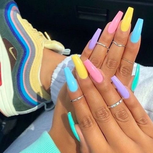 Social Summer Nails