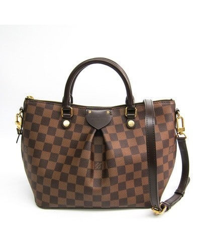 Book Louis Vuitton