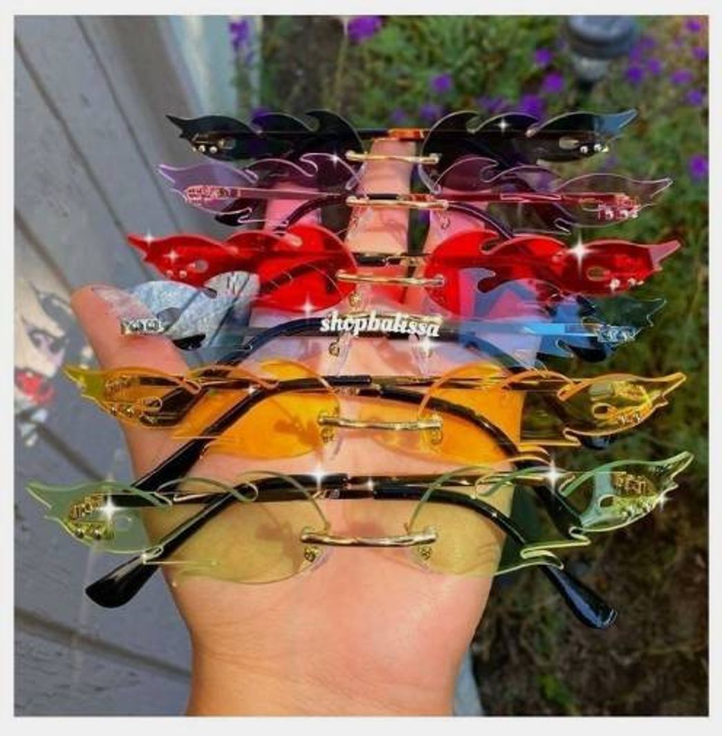 Moda Retrô glasses aesthetic 