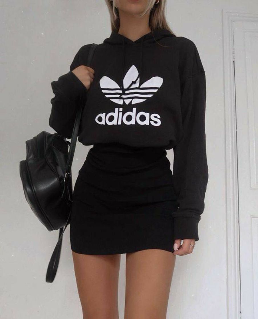 Social 𝐿𝑜𝑜𝑘