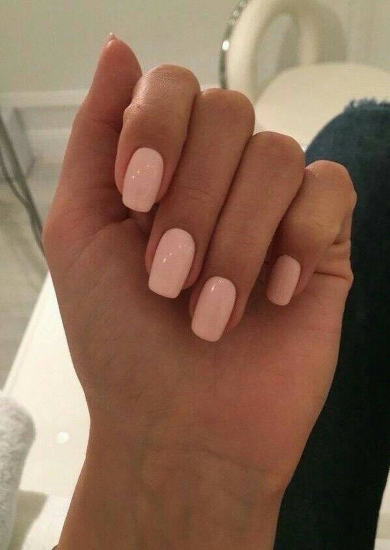 Moda Nails