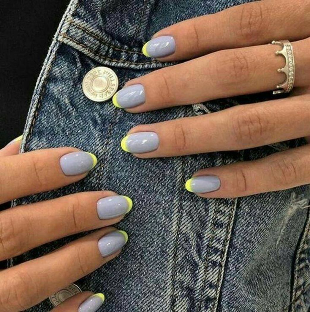 Moda Short nails