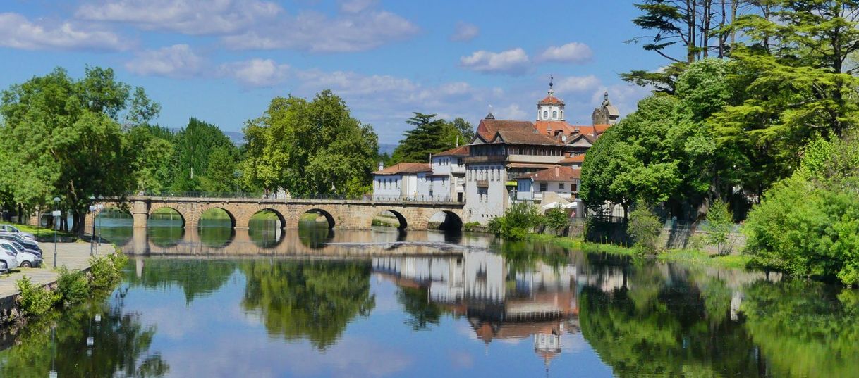 Place Chaves