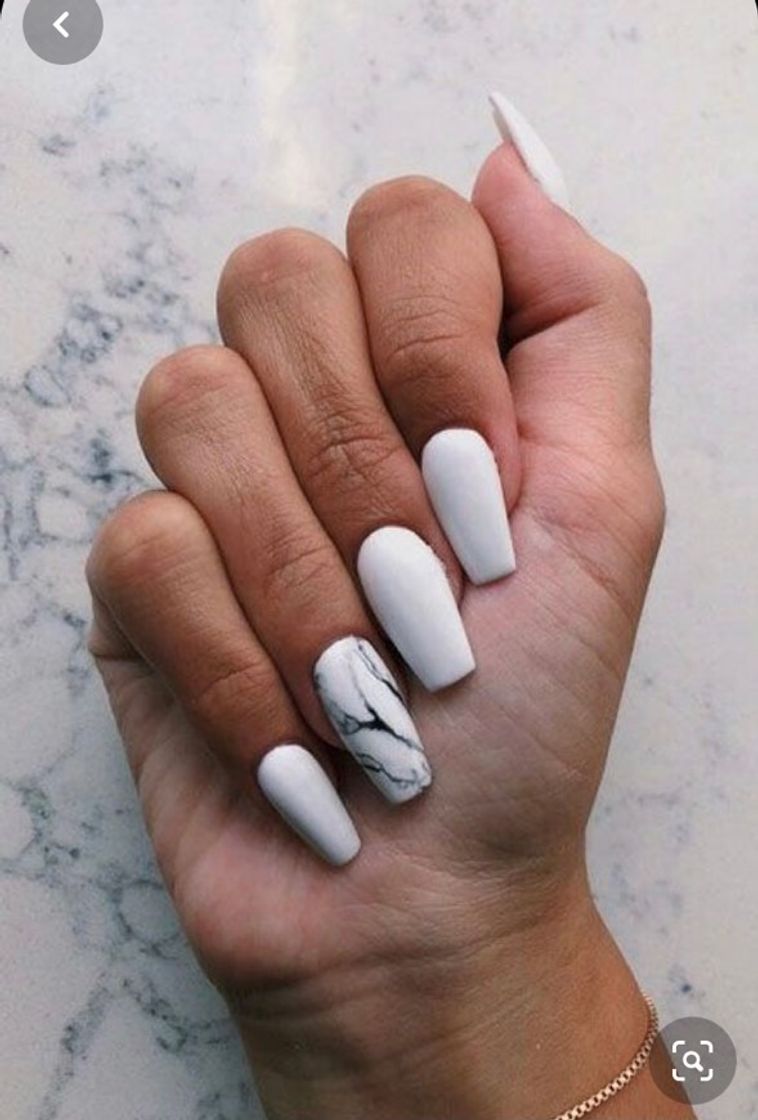 Fashion nails 