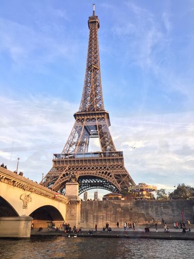 Lugar Torre Eiffel