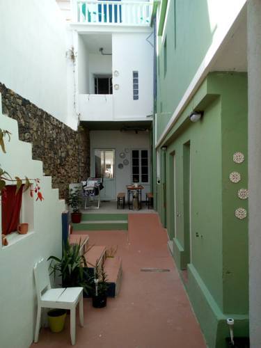 Place A Típica Guesthouse 