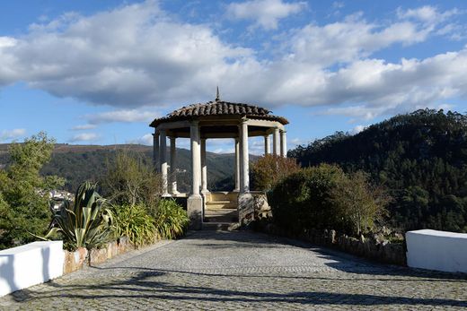 Miradouro de Penacova / Mirante Emídio da Silva