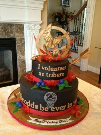 Hunger Games thematic cake