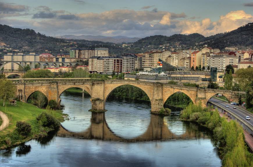 Lugar Orense