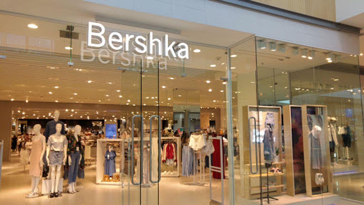 Lugar Bershka