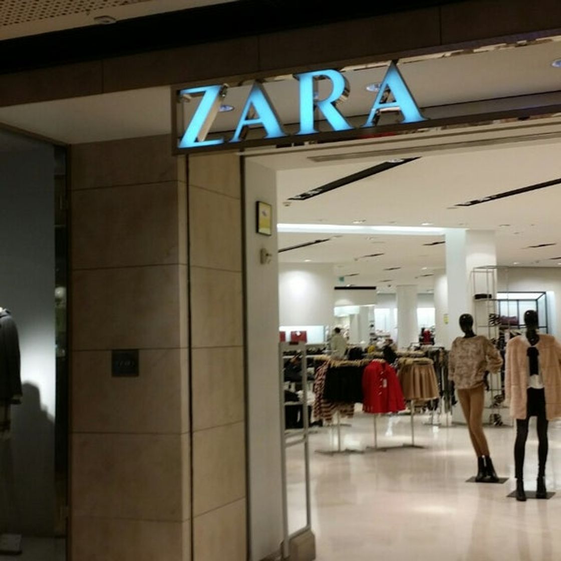 Place ZARA United States | New Collection Online