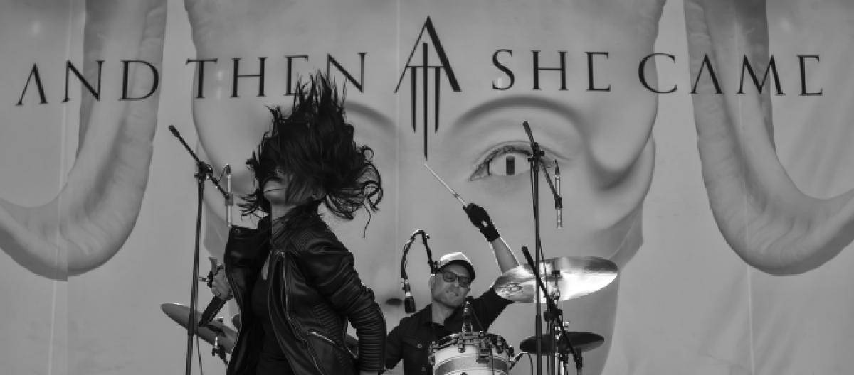 Moda And Then She Came live at Vagos Metal Fest 2017