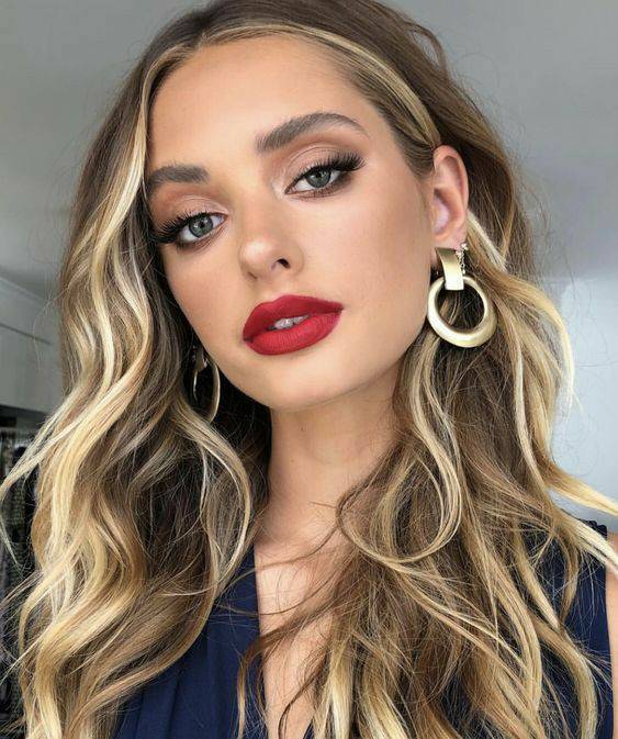 Fashion RED LIPS